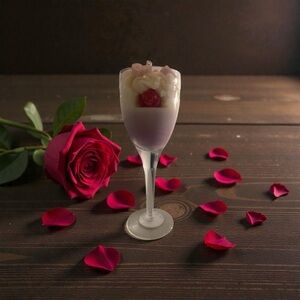 Love spell 24 oz handmade lemon blueberry crumble candle